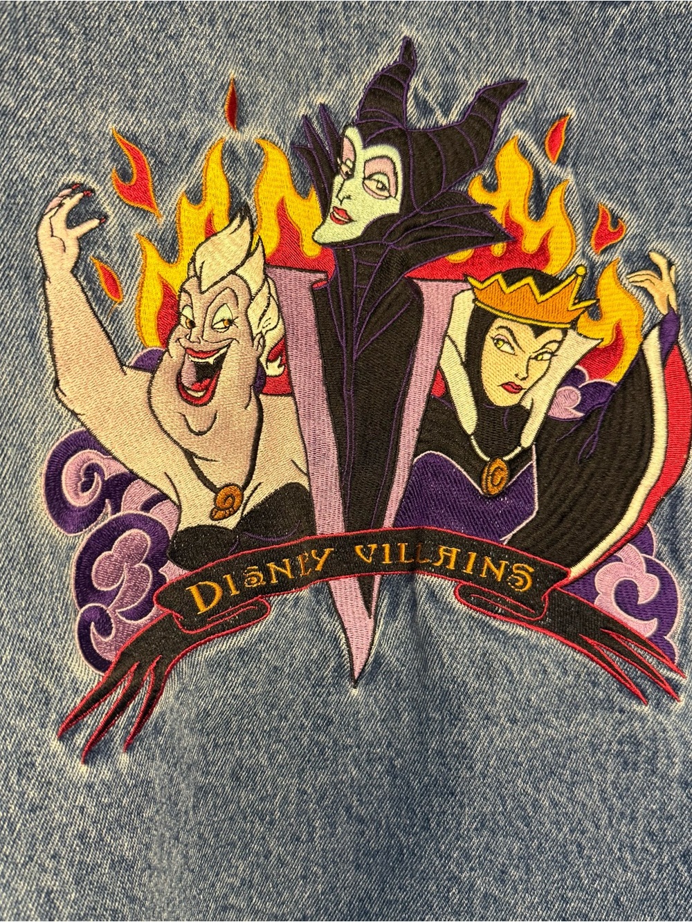 VNTG Disney Jean jacket Villains Embroidery
